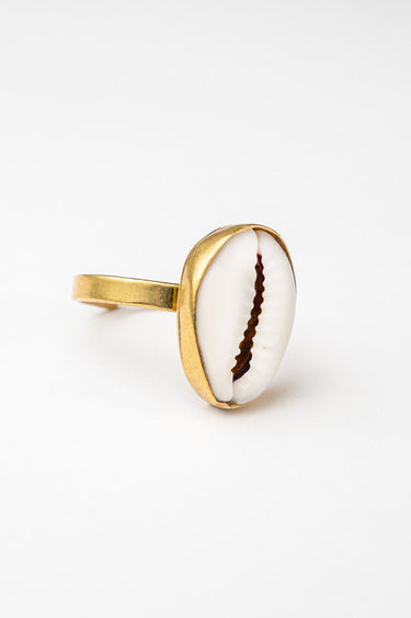Shela Brass Ring lamucollection