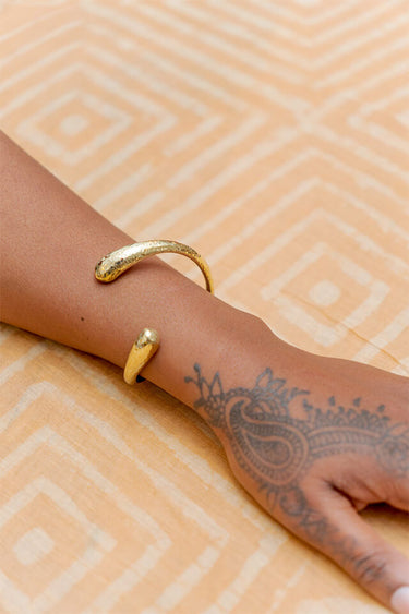 Nyoka Hammered Brass Bangle lamucollection